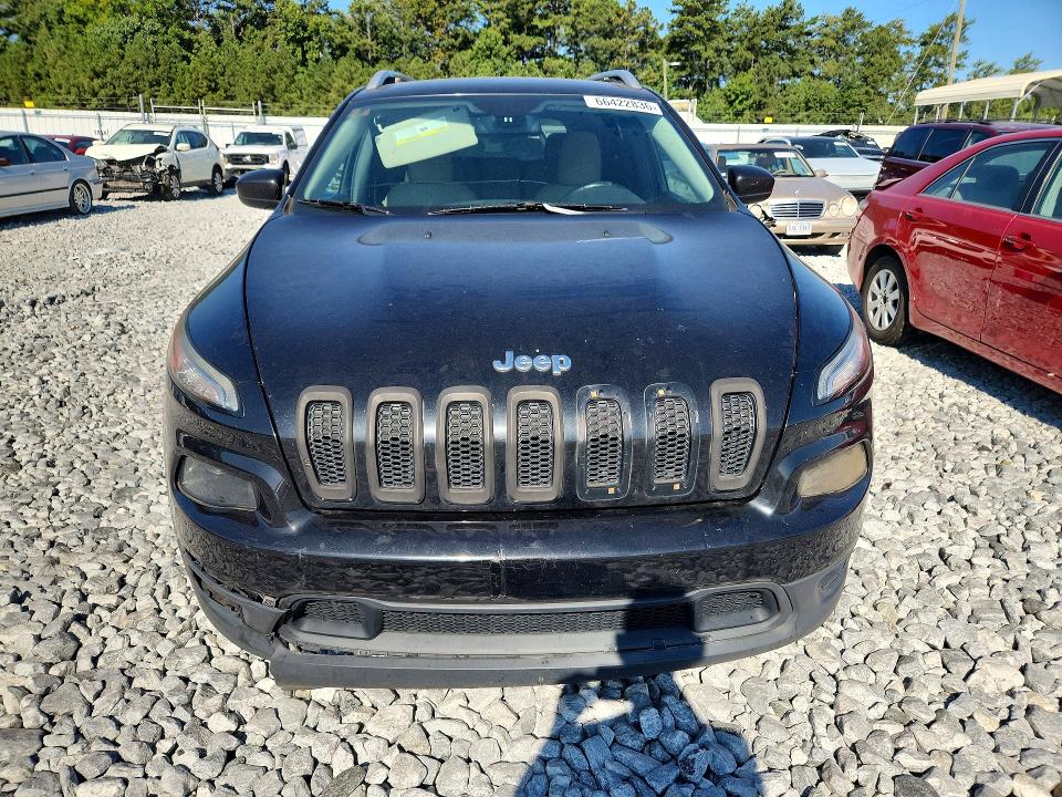 66422836 :رقم المزاد ، 1C4PJLCB2GW135269 vin ، 2016 Jeep Cherokee مزاد بيع