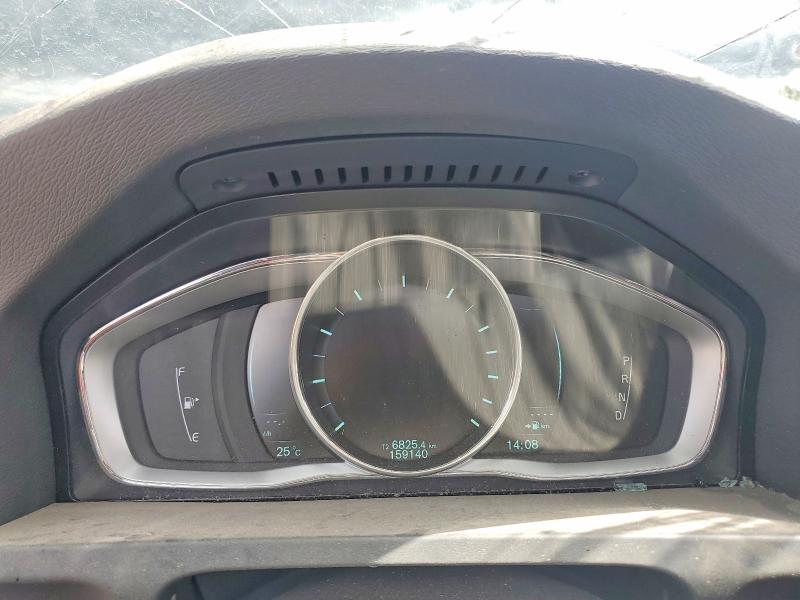 Aukcja sprzedaży 2015 Volvo V60, vin: YV1902SCXF1196665, numer aukcji: 64884106