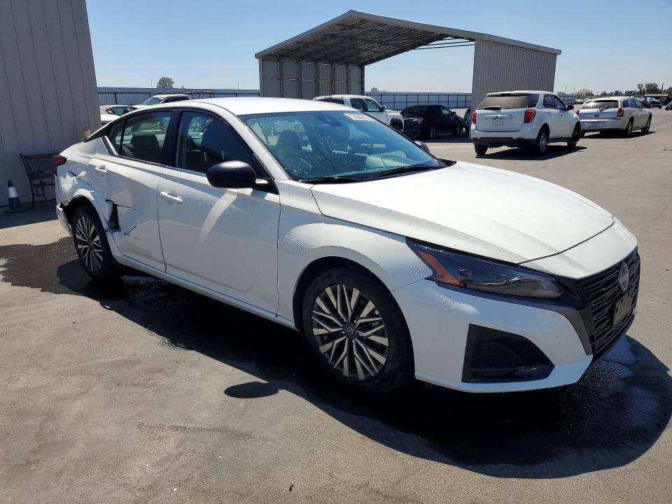 63707646 :رقم المزاد ، 1N4BL4DV3TN304921 vin ، 2026 Nissan Altima مزاد بيع