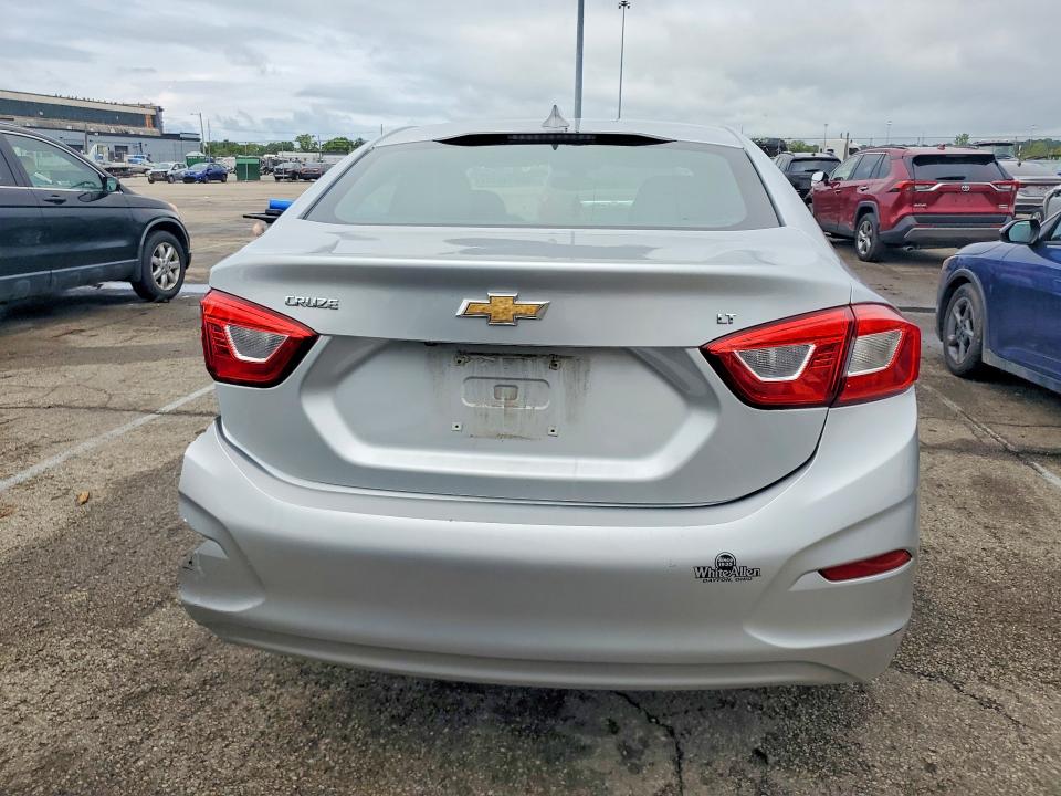 Aukcja sprzedaży 2018 Chevrolet Cruze, vin: 1G1BE5SM3J7124739, numer aukcji: 65514646
