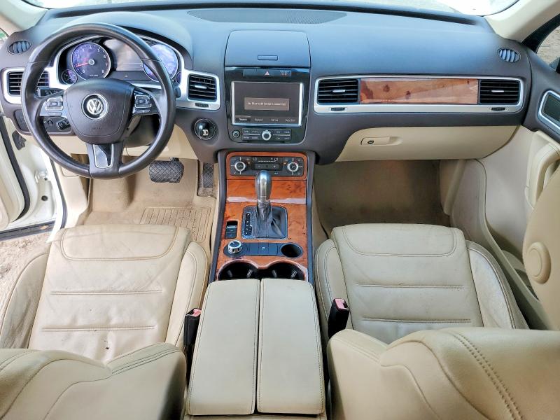 2011 Volkswagen Touareg მანქანა იყიდება აუქციონზე, vin: WVGFF9BP4BD005832, აუქციონის ნომერი: 64034496