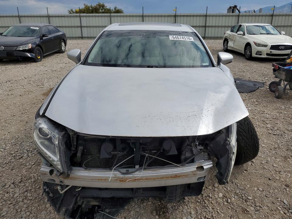 64674516 :رقم المزاد ، JTHBW1GG8E2063941 vin ، 2014 Lexus Es مزاد بيع