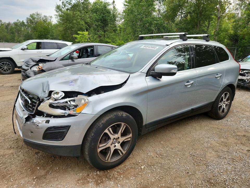 64542666 :رقم المزاد ، YV4902DZ0D2418867 vin ، 2013 Volvo Xc60 مزاد بيع