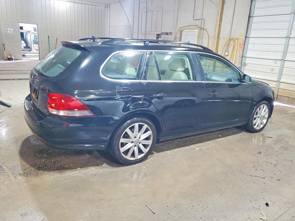 64089676 :رقم المزاد ، 3VWPL7AJXEM614979 vin ، 2014 Volkswagen Jetta مزاد بيع