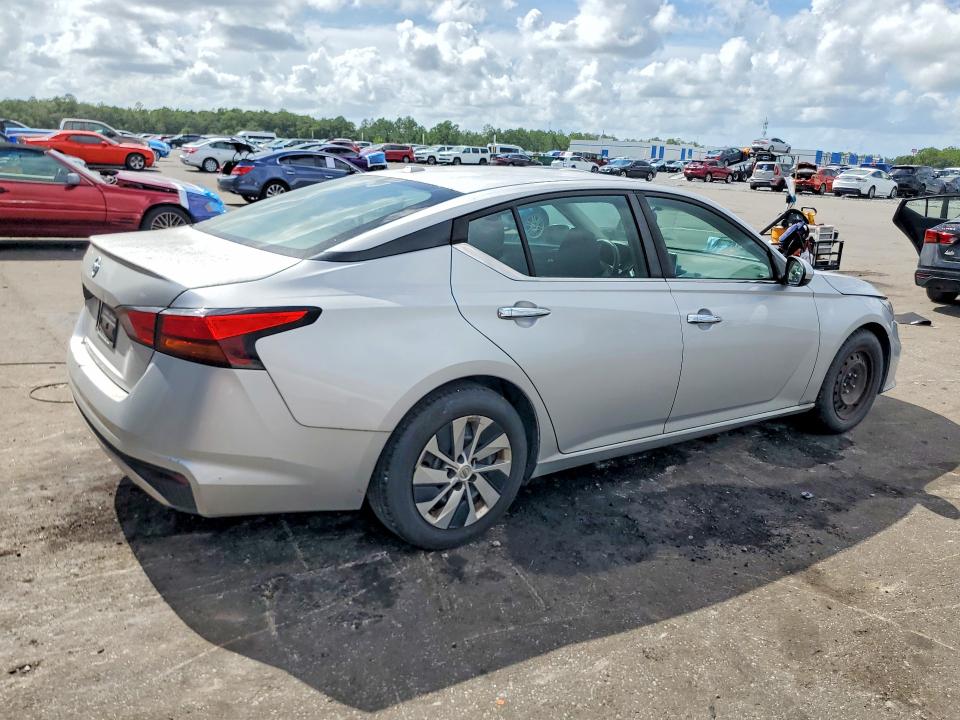 Продажа на аукционе авто 2020 Nissan Altima, vin: 1N4BL4BV5LC220050, номер лота: 64482276
