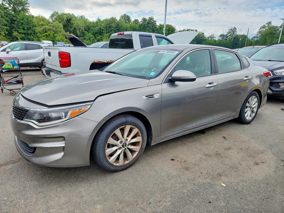 Продаж на аукціоні авто 2017 Kia Optima, vin: 5XXGT4L36HG147047, номер лоту: 64738966