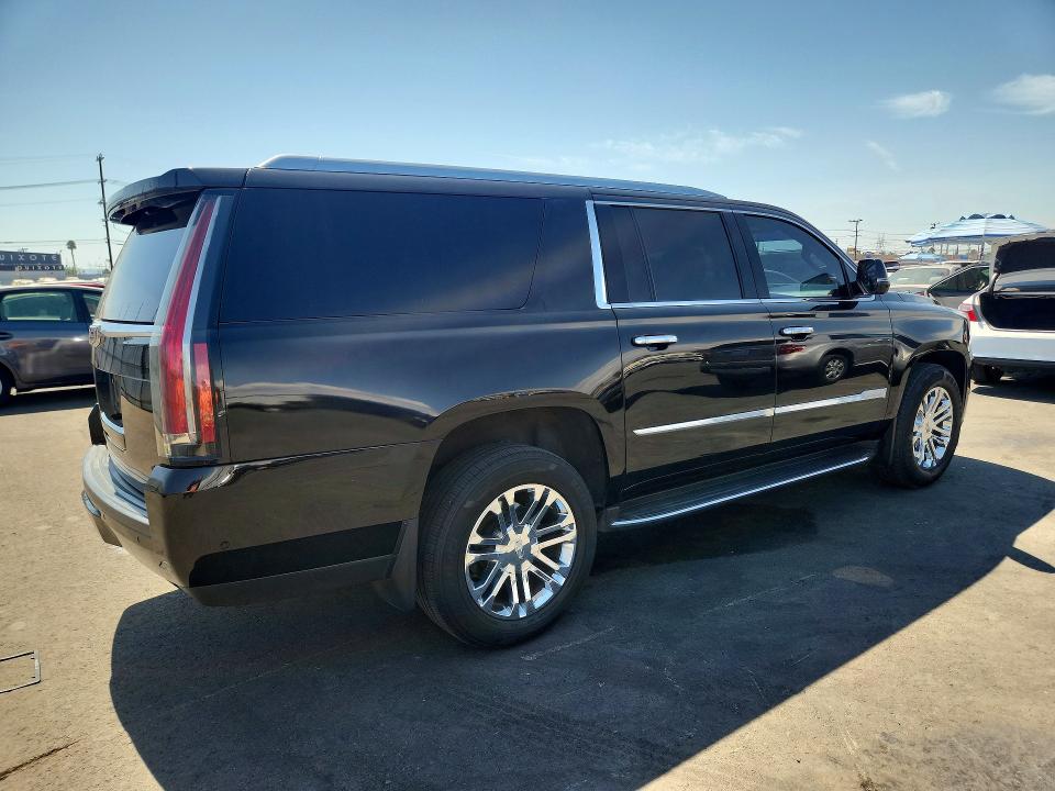 2020 Cadillac Escalade მანქანა იყიდება აუქციონზე, vin: 1GYS3GKJ7LR202634, აუქციონის ნომერი: 66864436