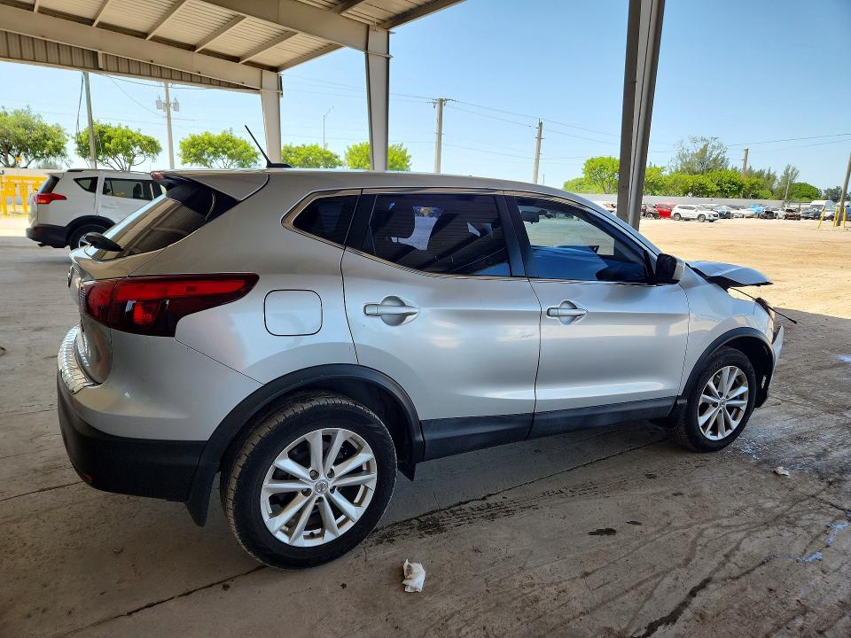 Aukcja sprzedaży 2017 Nissan Rogue Sport, vin: JN1BJ1CP5HW018591, numer aukcji: 65620436