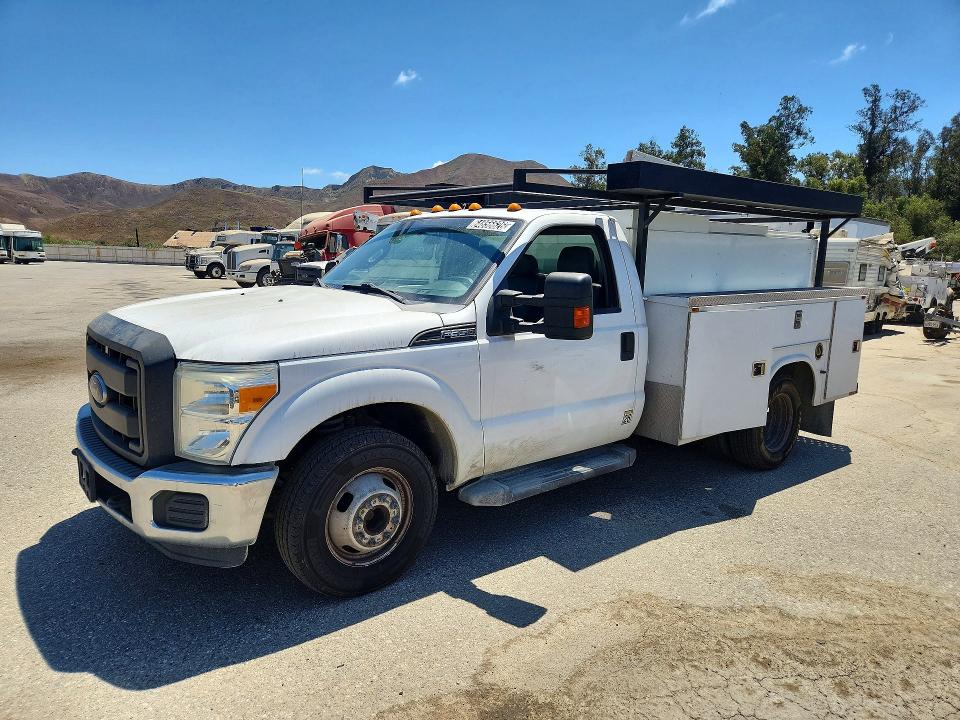 64856626 :رقم المزاد ، 1FDRF3G68EEA18012 vin ، 2014 Ford F350 مزاد بيع