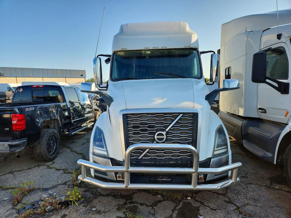 Aukcja sprzedaży 2019 Volvo Vn, vin: 4V4NC9EH1KN873637, numer aukcji: 63388226
