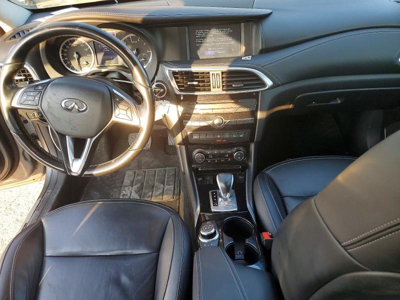 64196496 :رقم المزاد ، SJKCH5CR9HA027455 vin ، 2017 Infiniti Qx30 مزاد بيع