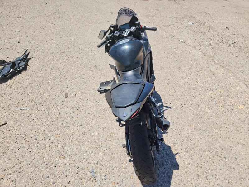 63430856 :رقم المزاد ، MH3RH18Y6PK012072 vin ، 2023 Yamaha Yzfr3 مزاد بيع