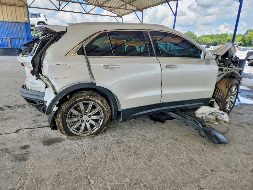 2019 Cadillac Xt4 მანქანა იყიდება აუქციონზე, vin: 1GYAZAR49KF150527, აუქციონის ნომერი: 63539086