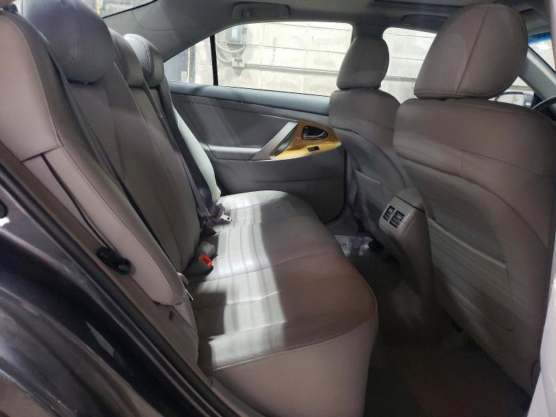 64296836 :رقم المزاد ، 4T1BK46KX7U552428 vin ، 2007 Toyota Camry مزاد بيع