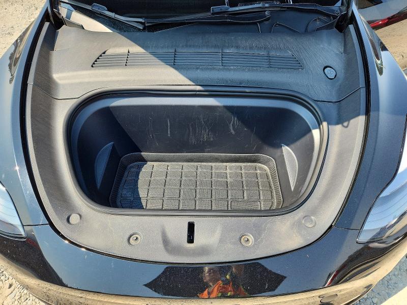63158476 :رقم المزاد ، 7SAYGDEEXPF753673 vin ، 2023 Tesla Model Y مزاد بيع