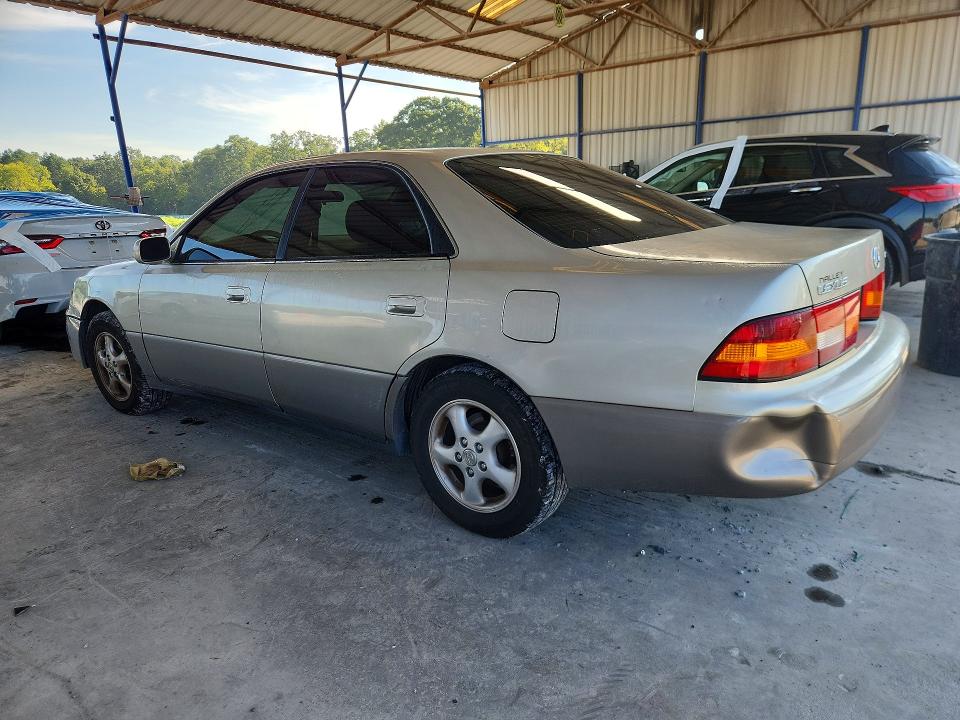 64889896 :رقم المزاد ، JT8BF28G8W5046917 vin ، 1998 Lexus Es مزاد بيع
