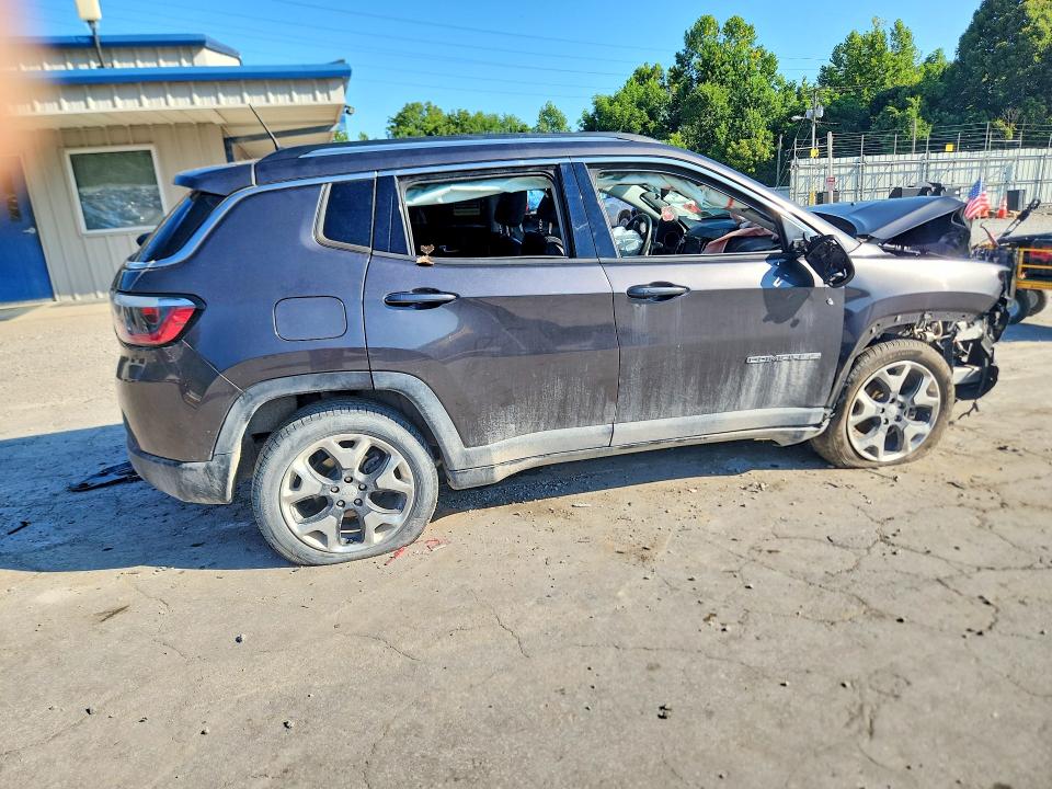 Aukcja sprzedaży 2018 Jeep Compass, vin: 3C4NJCCB0JT358642, numer aukcji: 63701026