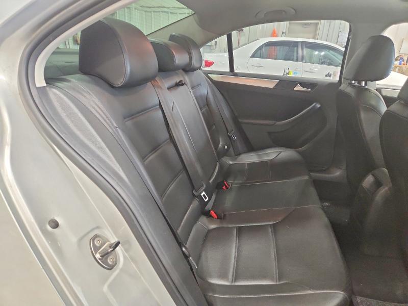 64436566 :رقم المزاد ، 3VWD07AJ5EM393464 vin ، 2014 Volkswagen Jetta مزاد بيع