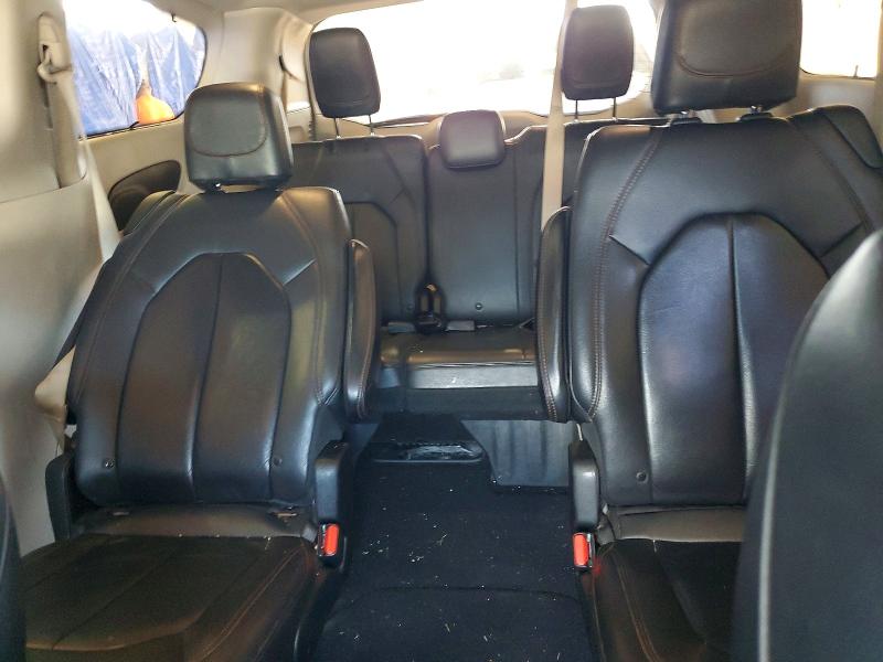 66017656 :رقم المزاد ، 2C4RC1BG3HR569876 vin ، 2017 Chrysler Pacifica مزاد بيع