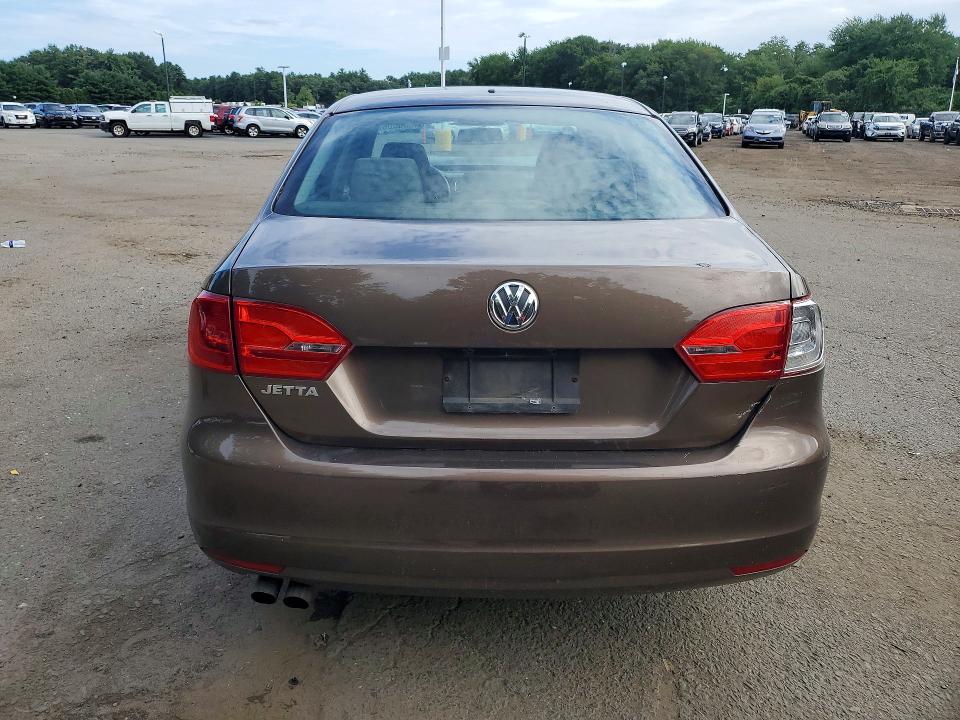 2014 Volkswagen Jetta მანქანა იყიდება აუქციონზე, vin: 3VW2K7AJ2EM253485, აუქციონის ნომერი: 64088006