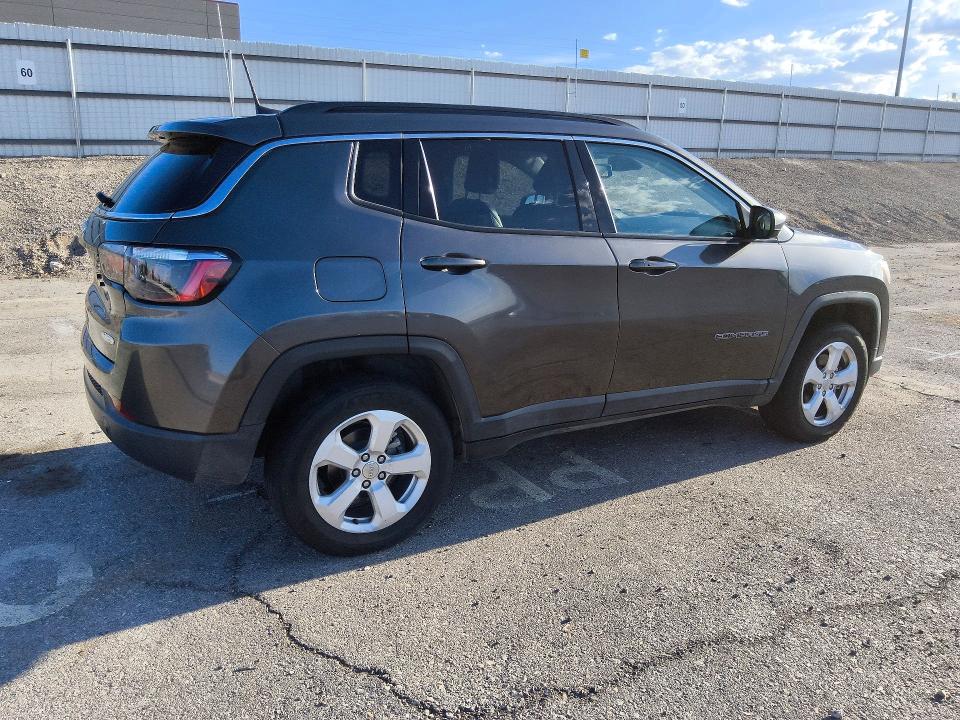 2020 Jeep Compass მანქანა იყიდება აუქციონზე, vin: 3C4NJDBBXLT236333, აუქციონის ნომერი: 64508806