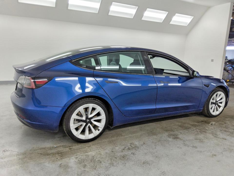 2022 Tesla Model 3 მანქანა იყიდება აუქციონზე, vin: 5YJ3E1EA7NF189602, აუქციონის ნომერი: 63424056
