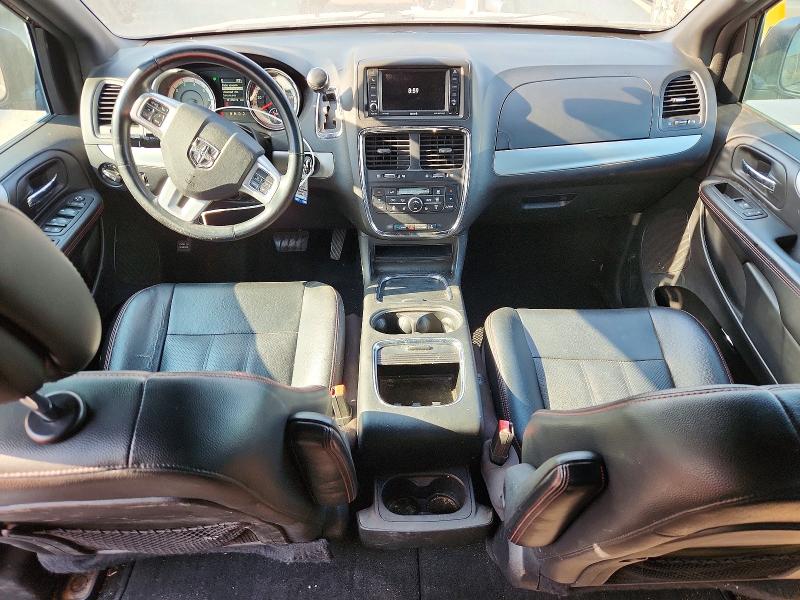 2017 Dodge Grand Caravan მანქანა იყიდება აუქციონზე, vin: 2C4RDGEG1HR557415, აუქციონის ნომერი: 63018016
