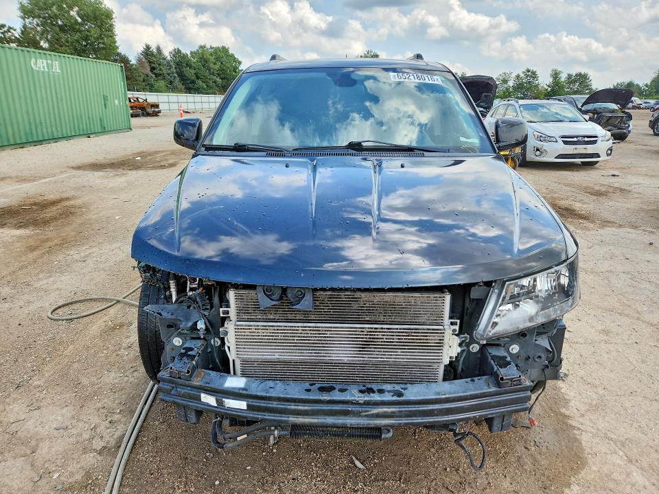 65218016 :رقم المزاد ، 3C4PDCGG2JT378199 vin ، 2018 Dodge Journey مزاد بيع