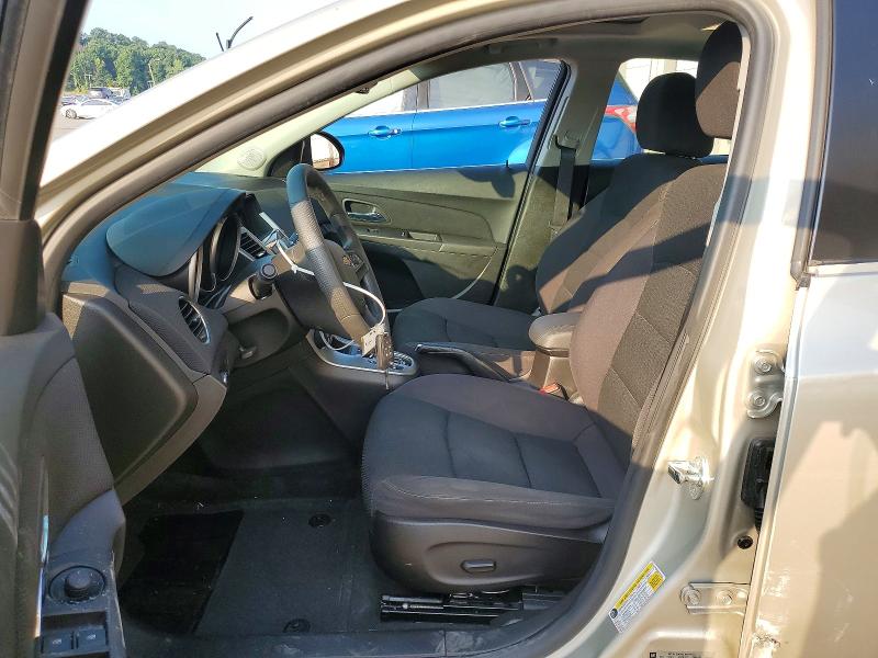63739646 :رقم المزاد ، 1G1PC5SB8F7211375 vin ، 2015 Chevrolet Cruze مزاد بيع