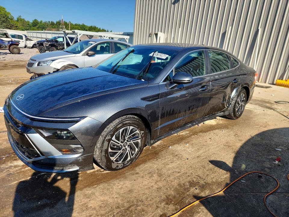 Продаж на аукціоні авто 2026 Hyundai Sonata Hybrid, vin: KMHL24JJ5TA178230, номер лоту: 66570286