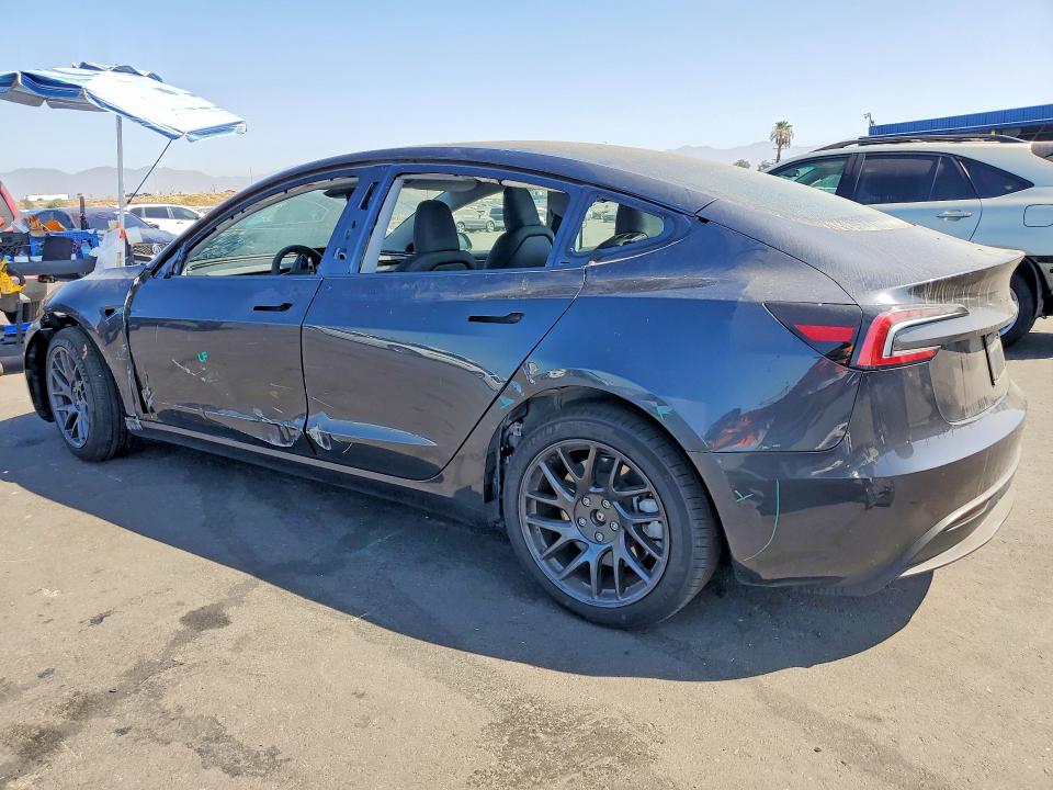 62723396 :رقم المزاد ، 5YJ3E1EA8SF042832 vin ، 2025 Tesla Model 3 مزاد بيع