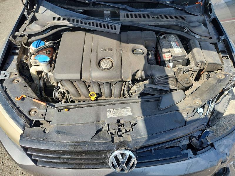 Продаж на аукціоні авто 2011 Volkswagen Jetta, vin: 3VWDZ7AJ4BM327053, номер лоту: 64667126