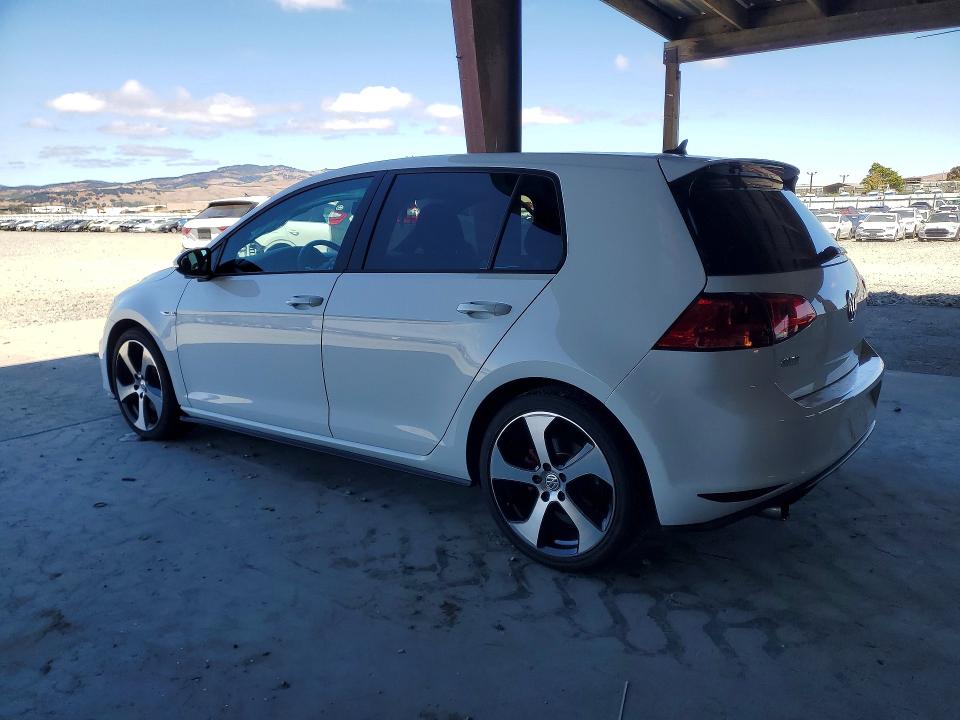 2016 Volkswagen Gti მანქანა იყიდება აუქციონზე, vin: 3VW5T7AU9GM033560, აუქციონის ნომერი: 65209946