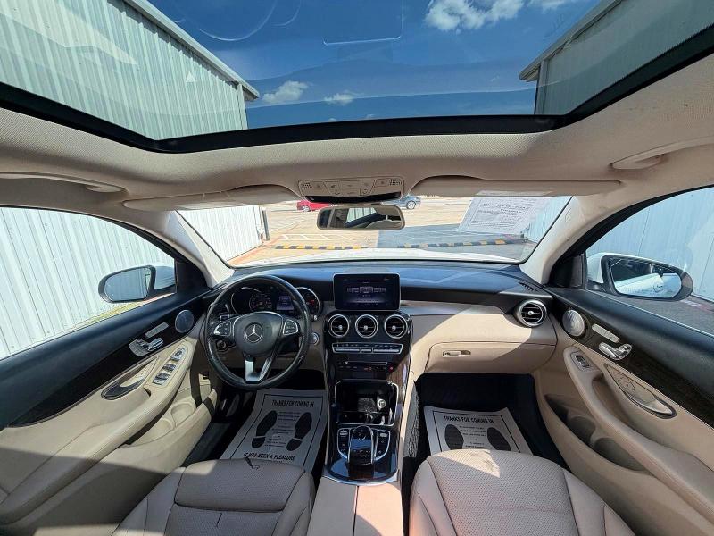 65961266 :رقم المزاد ، WDC0G4JB6GF088055 vin ، 2016 Mercedes-benz Glc مزاد بيع