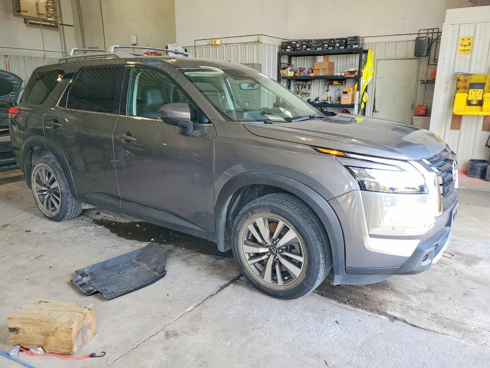 64093266 :رقم المزاد ، 5N1DR3CC0PC213551 vin ، 2023 Nissan Pathfinder مزاد بيع