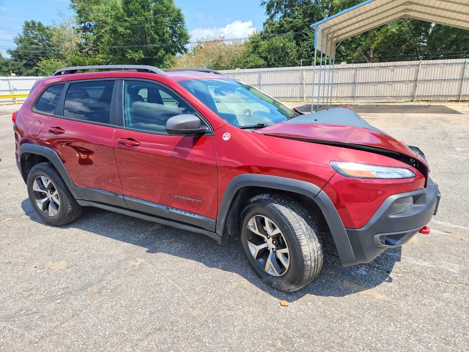 67146386 :رقم المزاد ، 1C4PJMBBXHW536447 vin ، 2017 Jeep Cherokee مزاد بيع