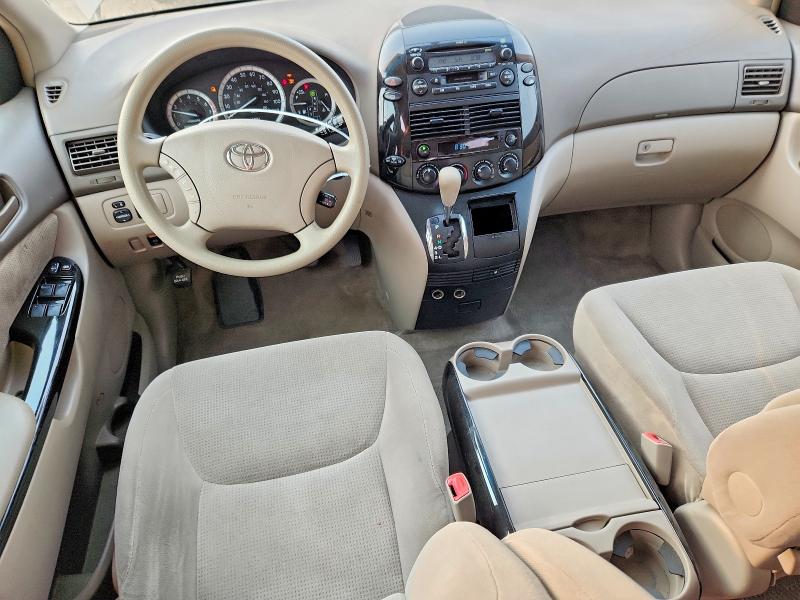2005 Toyota Sienna მანქანა იყიდება აუქციონზე, vin: 5TDZA23C25S258899, აუქციონის ნომერი: 64440666