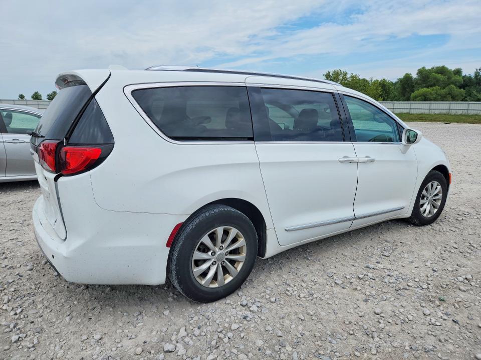 65179846 :رقم المزاد ، 2C4RC1EG4JR108171 vin ، 2018 Chrysler Pacifica مزاد بيع