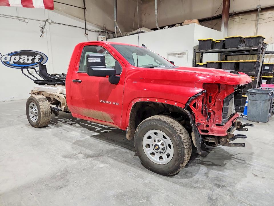 Продажа на аукционе авто 2026 Chevrolet Silverado, vin: 1GC3KLE70TF101362, номер лота: 64210106