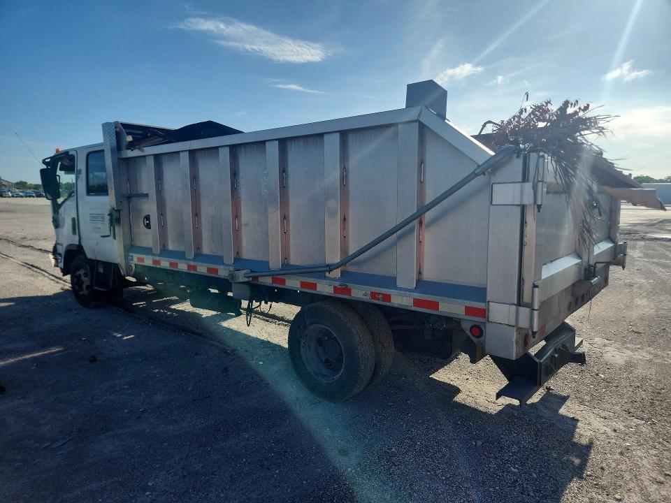 64293856 :رقم المزاد ، 54DB4J1BXGS805839 vin ، 2016 Isuzu Npr مزاد بيع