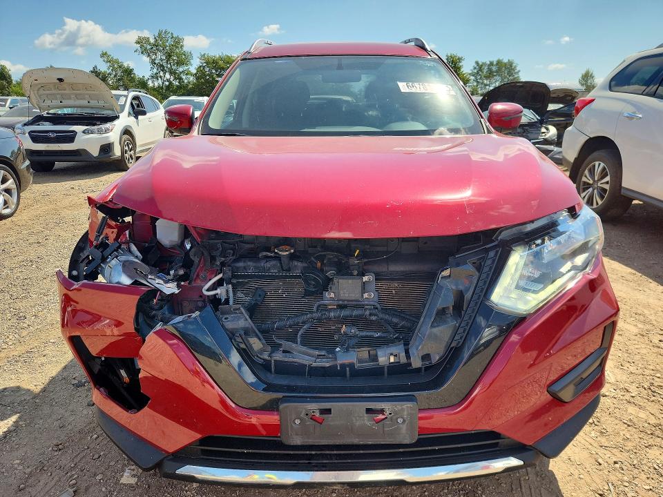 66781376 :رقم المزاد ، JN8AT2MV8HW284990 vin ، 2017 Nissan Rogue مزاد بيع