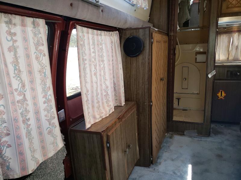 64821766 :رقم المزاد ، B35BF7X054514 vin ، 1977 Dodge B30 مزاد بيع