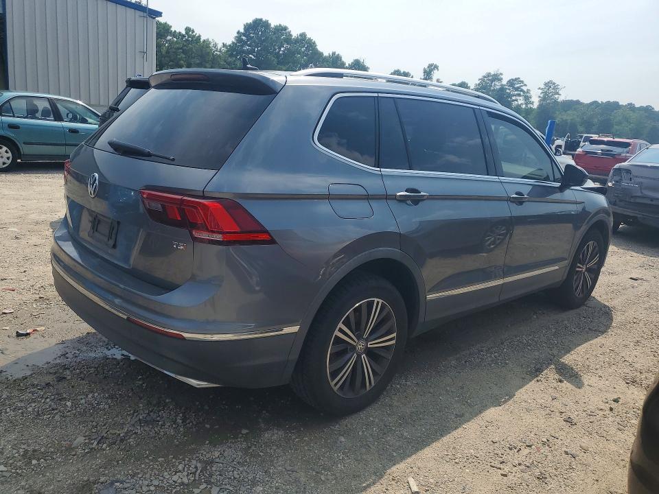 2018 Volkswagen Tiguan მანქანა იყიდება აუქციონზე, vin: 3VV3B7AX2JM024750, აუქციონის ნომერი: 64470986