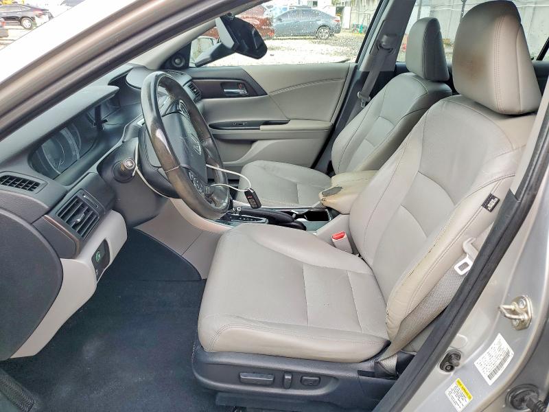 2015 Honda Accord მანქანა იყიდება აუქციონზე, vin: 1HGCR2F85FA068701, აუქციონის ნომერი: 64275806
