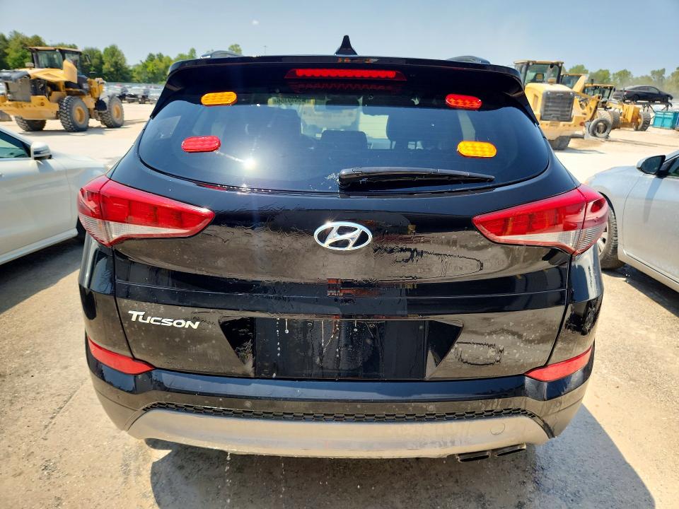 2018 Hyundai Tucson მანქანა იყიდება აუქციონზე, vin: KM8J33A23JU812265, აუქციონის ნომერი: 65490356