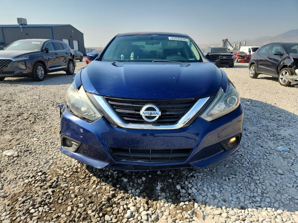 63936216 :رقم المزاد ، 1N4AL3AP5GC142738 vin ، 2016 Nissan Altima مزاد بيع