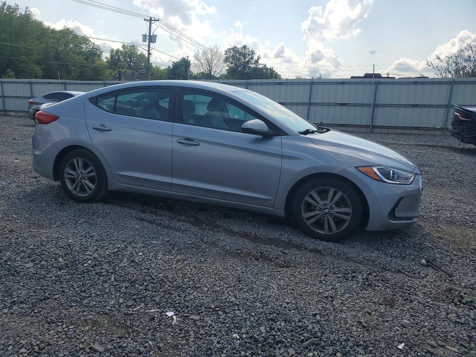 Продаж на аукціоні авто 2017 Hyundai Elantra, vin: 5NPD84LF5HH106184, номер лоту: 67248836