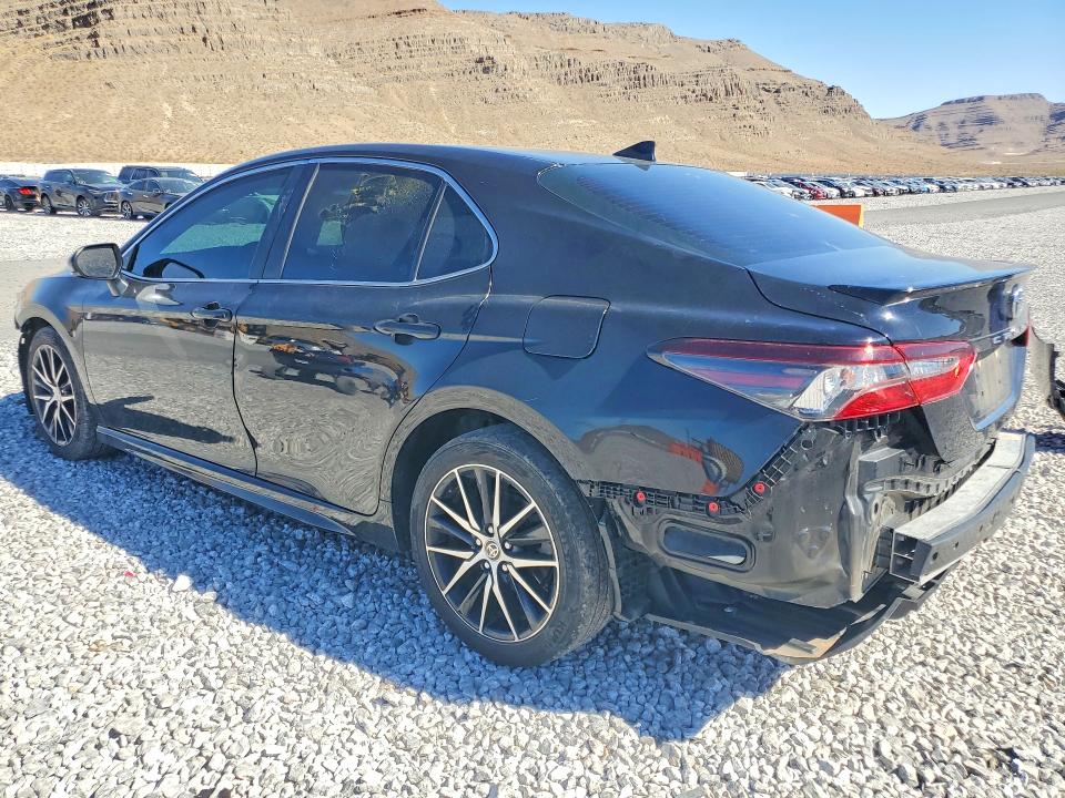Продаж на аукціоні авто 2022 Toyota Camry, vin: 4T1G11AK1NU499940, номер лоту: 63667736