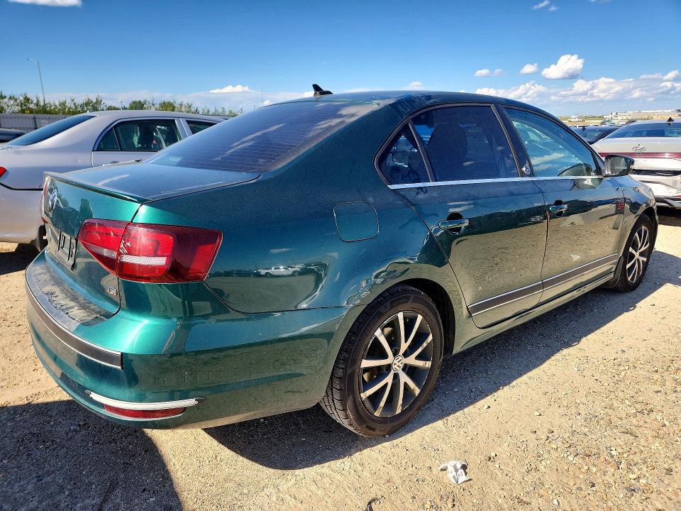 65351456 :رقم المزاد ، 3VWDB7AJ0HM243678 vin ، 2017 Volkswagen Jetta مزاد بيع