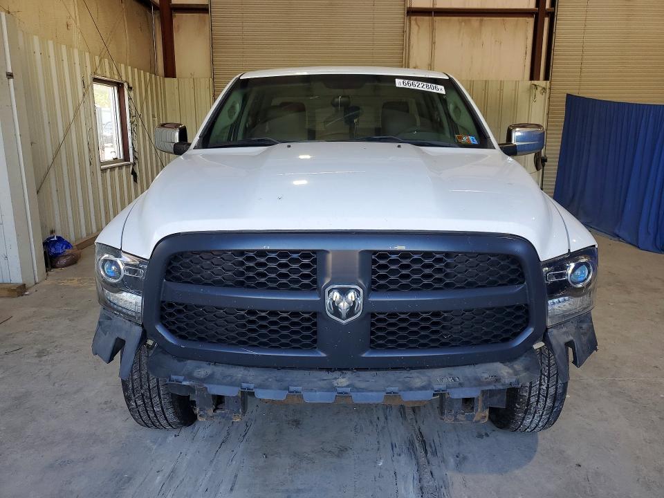 66622806 :رقم المزاد ، 1C6RR7FG5JS160060 vin ، 2018 Ram 1500 مزاد بيع